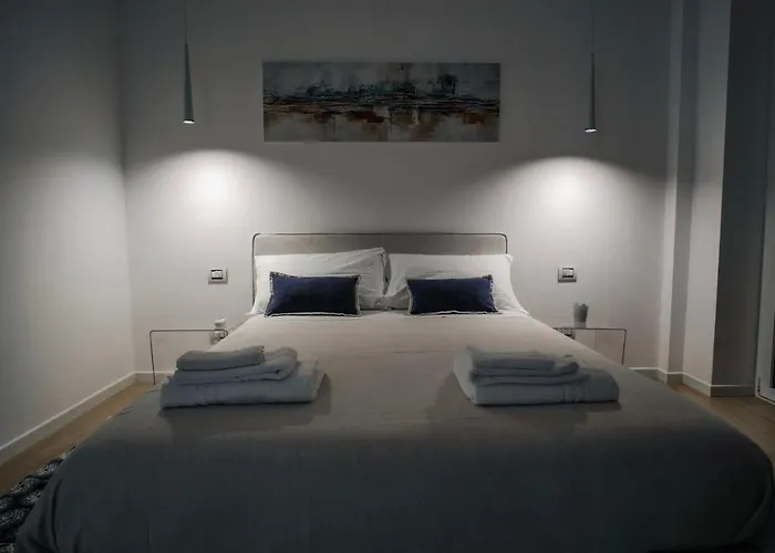 Rossani Suites&aparts 公寓 *