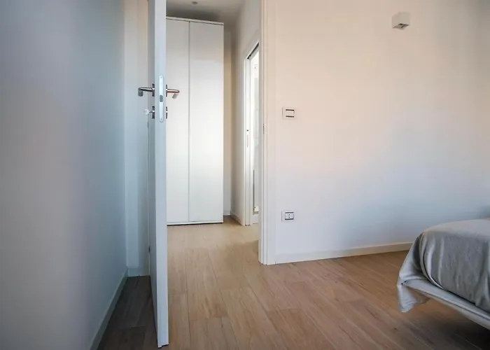 Rossani Suites&aparts アパート *